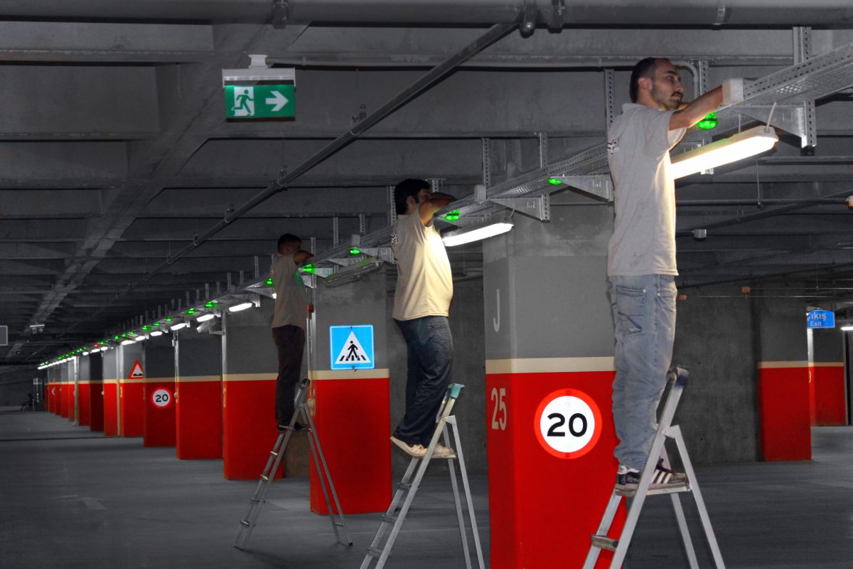ParkSetup – Ultrasonik Otopark Y&ouml;nlendirme Sistemi